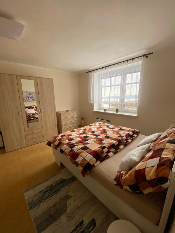 Rodinny Apartman 3+1 Horni Mesto Exteriör bild